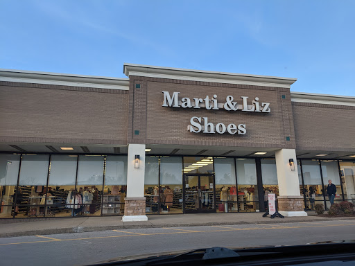 Marti & Liz Shoes, 2000 Mallory Ln #210, Franklin, TN 37067, USA, 