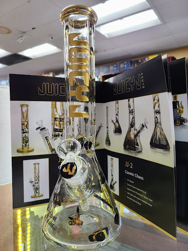 Tobacco Shop «US Tobacco», reviews and photos, 1701 N Larkin Ave #502, Crest Hill, IL 60403, USA