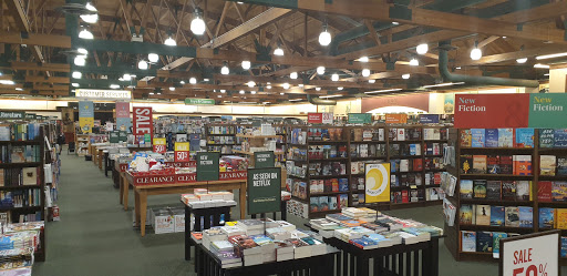 Book Store «Barnes & Noble», reviews and photos, 626 106th Ave NE, Bellevue, WA 98004, USA