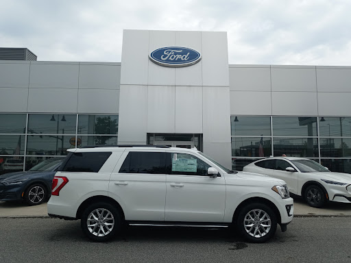 Ford Dealer «Rowe Ford Sales», reviews and photos, 91 Main St, Westbrook, ME 04092, USA