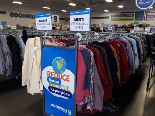 Thrift Store «Pebble Creek Goodwill Retail Store & Donation Center», reviews and photos, 15433 W McDowell Rd, Goodyear, AZ 85395, USA