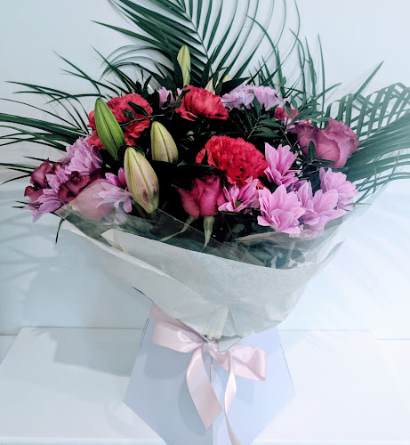 Comments and reviews of Flowers Pontarddulais