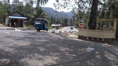 Photos of 10th Mile Post Bus Stop