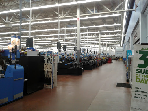 Department Store «Walmart Supercenter», reviews and photos, 20 Soojian Dr, Leicester, MA 01524, USA