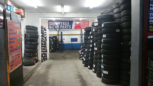 UK Tyres MCR Ltd - Tire shop