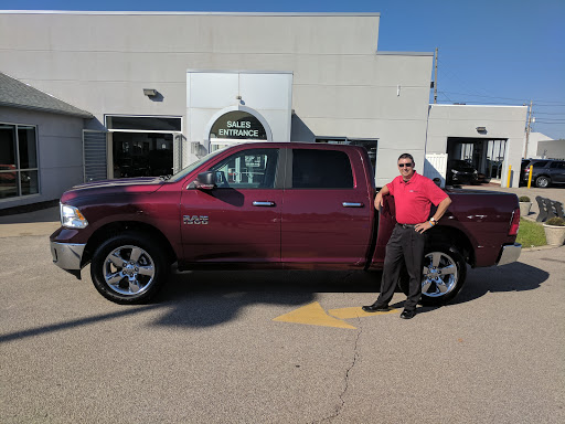 Car Dealer «Klaben Chrysler Jeep Dodge Inc.», reviews and photos, 1106 W Main St, Kent, OH 44240, USA