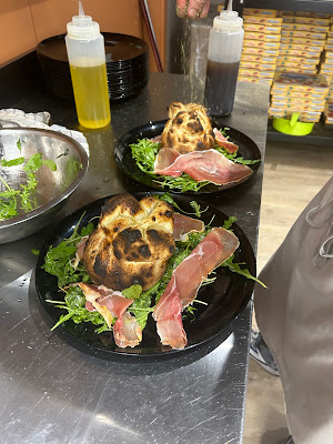 trattoria la piazza à Saint-Quentin-Fallavier