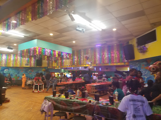 Roller Skating Rink «Temple Hills Skate Palace», reviews and photos, 3132 Branch Ave, Temple Hills, MD 20748, USA
