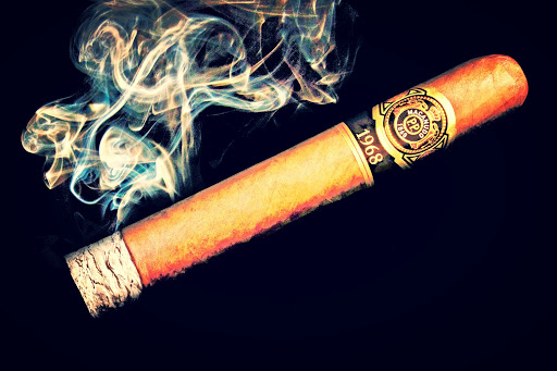 Tobacco Shop «Big Blaze smoke shop», reviews and photos, 851 N Sacramento St, Lodi, CA 95240, USA