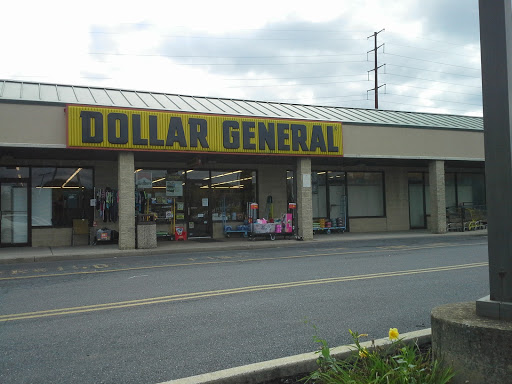 Discount Store «Dollar General», reviews and photos, 859 Nazareth Pike, Nazareth, PA 18064, USA