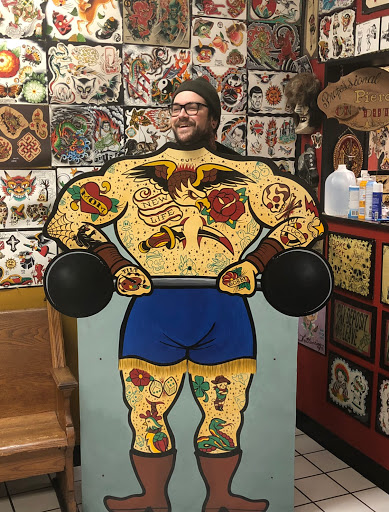 Tattoo Shop «New Life Tattoos», reviews and photos, 404 E Green St, Champaign, IL 61820, USA