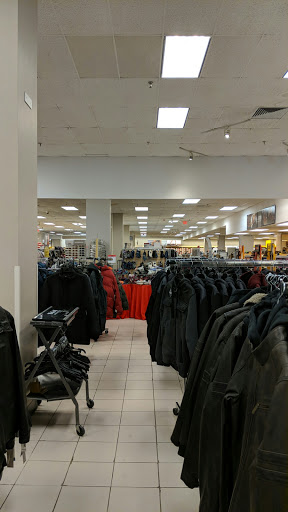 Shopping Mall «The Shops at Nanuet», reviews and photos, 5101 Fashion Dr, Nanuet, NY 10954, USA