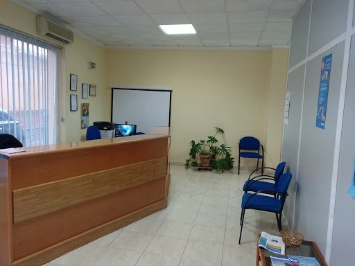PSICOTÉCNICOS Y RECONOCIMIENTO CONDUCTORES NTRA. SRA. DE LOS REMEDIOS en La Roda, Albacete
