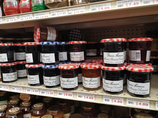 Asian Grocery Store «Richmond New May Wah Supermarket», reviews and photos, 707 Clement St, San Francisco, CA 94118, USA