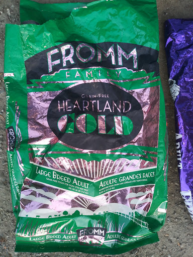 Pet Supply Store «An-Jan Feed & Pet Supply», reviews and photos, 433 Vineyard Blvd, Morgan Hill, CA 95037, USA