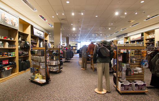 Clothing Store «Orvis», reviews and photos, 934 Old Country Rd, Garden City, NY 11530, USA
