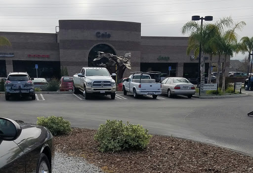 Car Dealer «Cole Chrysler Dodge Jeep», reviews and photos, 3550 Broad St, San Luis Obispo, CA 93401, USA