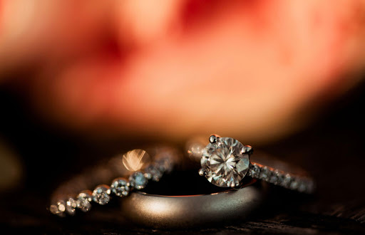 Jewelry Store «Indulgence Jewelers», reviews and photos, 4001 Kennett Pike Suite 130, Greenville, DE 19807, USA