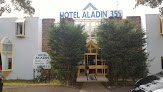 Hôtel ALADIN Évry-Courcouronnes