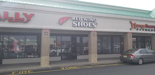 Shoe Store «Red Wing», reviews and photos, 450 Hackensack Ave, Hackensack, NJ 07601, USA