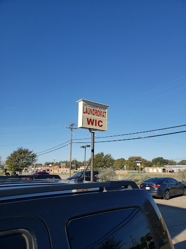 Laundry Service «The Laundry Basket», reviews and photos, 417 W Euless Blvd #100, Euless, TX 76040, USA