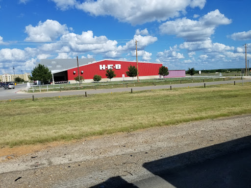 Grocery Store «H-E-B Grocery», reviews and photos, 225 I-35, Pearsall, TX 78061, USA