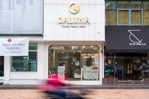 DALUNA Salon