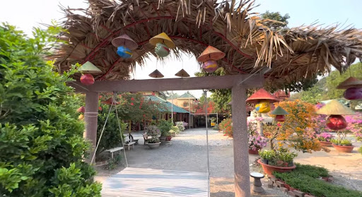 Top 20 mẫu cửa hàng đẹp Huyện Tịnh Biên An Giang 2022