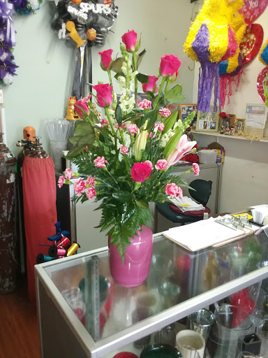 Florist «Send Your Love Flowers & Balloons», reviews and photos, 1417 SW Military Dr, San Antonio, TX 78221, USA