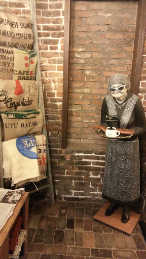 Coffee Shop «Blacksmith Coffee Shop & Roastery», reviews and photos, 122 N Main St, Lindsborg, KS 67456, USA