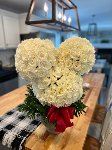 Florist «Valley Florist», reviews and photos, 301 Merrimack St, Methuen, MA 01844, USA