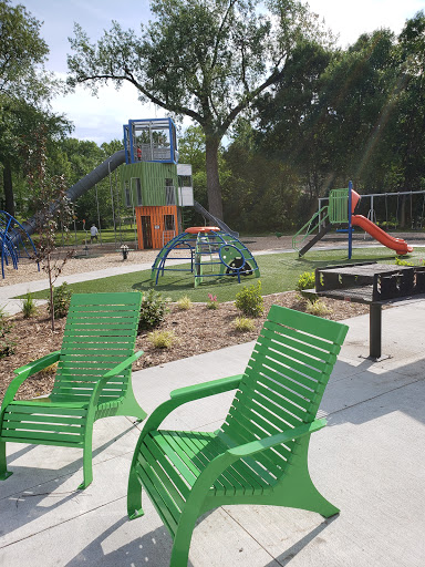 Park «East Medicine Lake Park», reviews and photos, 1740 E Medicine Lake Blvd, Plymouth, MN 55441, USA