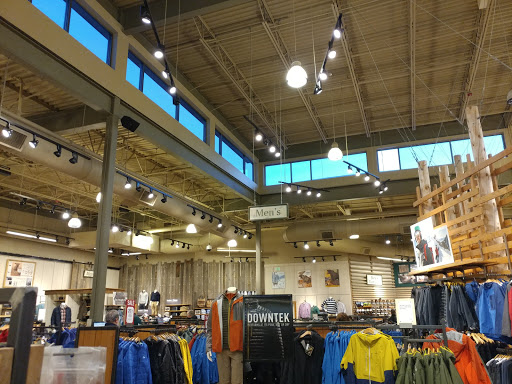 Clothing Store «L.L. Bean», reviews and photos, 280 School St, Mansfield, MA 02048, USA