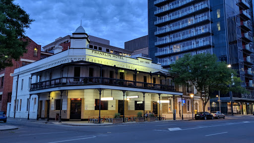 4 star hotels Adelaide