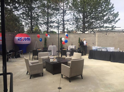 Real Estate Agency «RE/MAX All Pro», reviews and photos, 66 Stratford Dr, Bloomingdale, IL 60108, USA