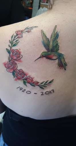 Tattoo Shop «Nautilus Tattoo», reviews and photos, 2719 Berlin Turnpike, Newington, CT 06111, USA