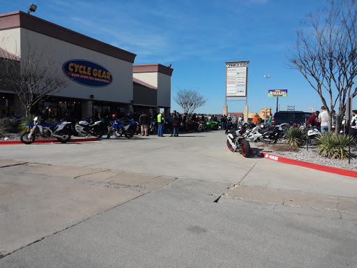 Motorcycle Parts Store «Cycle Gear», reviews and photos, 1424 Airport Fwy, Bedford, TX 76022, USA
