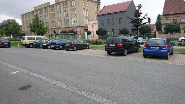 Recenze na Bezplatné parkoviště u pošty v Prostějov - Parkovací dům