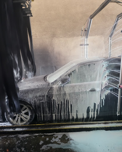 Car Wash «Midway Express Car Wash», reviews and photos, 3460 Midway Dr, San Diego, CA 92110, USA