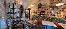 Atmosphère du Restaurant Maison Bleue cafe et coworking à Lablachère - n°14