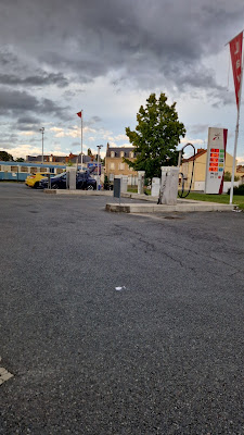 Intermarché station-service Montluçon à Montluçon