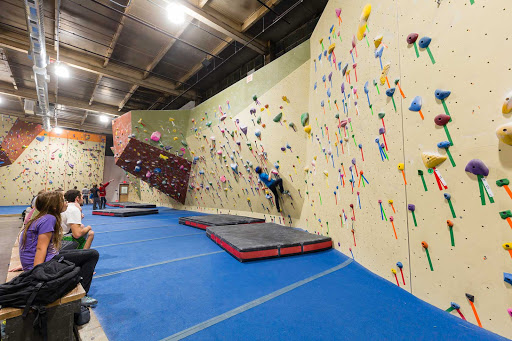 Rock Climbing Gym «Philadelphia Rock Gym - Wyncote», reviews and photos, 827 Glenside Ave #200, Wyncote, PA 19095, USA