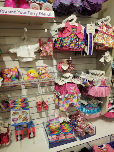 Toy Store «Build-A-Bear Workshop», reviews and photos, 4130 Summit Plaza Dr, Louisville, KY 40241, USA