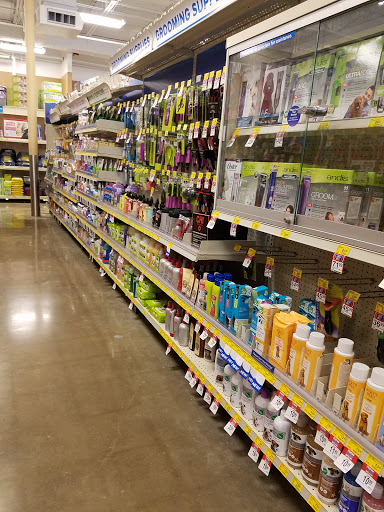 Pet Supply Store «PetSmart», reviews and photos, 1846 N Causeway Blvd B, Mandeville, LA 70471, USA