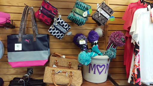 Golf Shop «Golf USA», reviews and photos, 1830 N Coral St, Coralville, IA 52241, USA