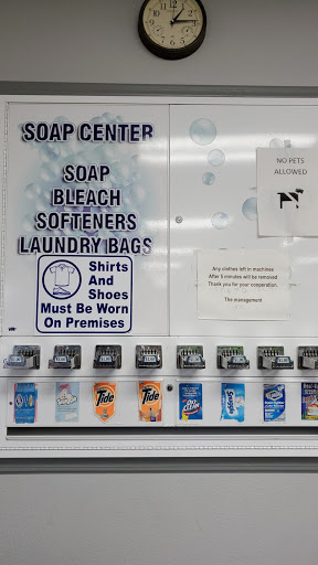 Laundry Service «Wash World Coin Laundry», reviews and photos, 1600 6th St SE, Winter Haven, FL 33880, USA