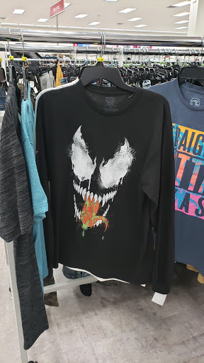 Clothing Store «Burlington Coat Factory», reviews and photos, 7747 Mall Rd, Florence, KY 41042, USA