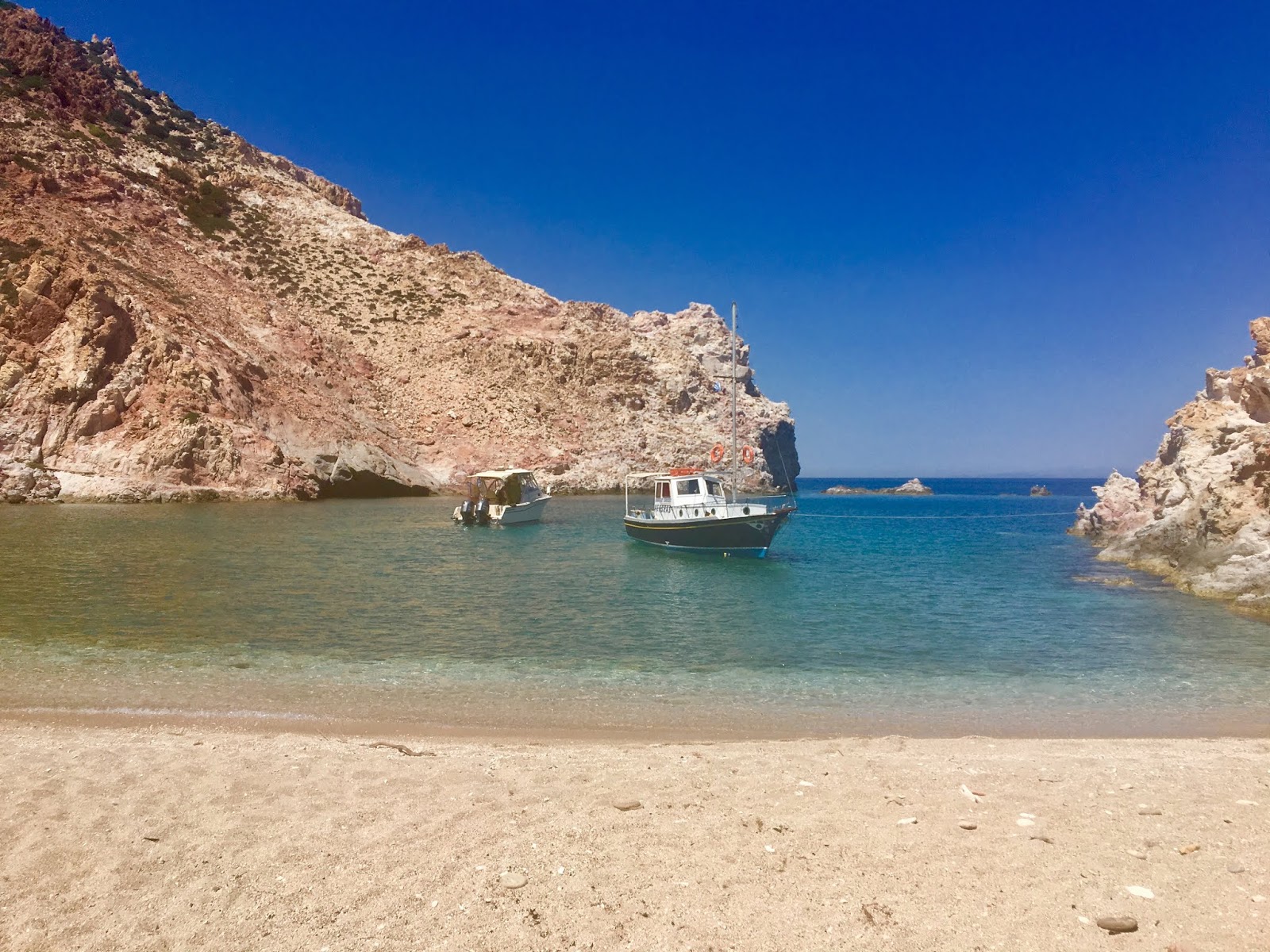 Foto von Ammoura beach befindet sich in natürlicher umgebung