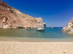 Ammoura beach'in fotoğrafı doğal alan içinde bulunmaktadır