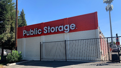 Public Storage